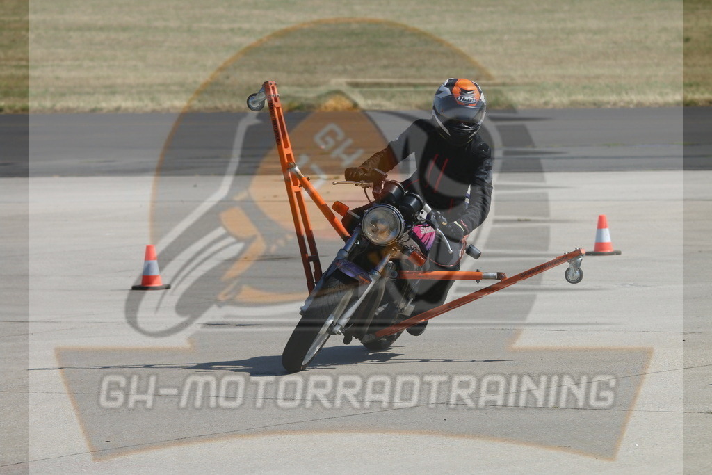 IMG_3554 | gh-motorradtraining-foto.de - Realisiert mit Pictrs.com