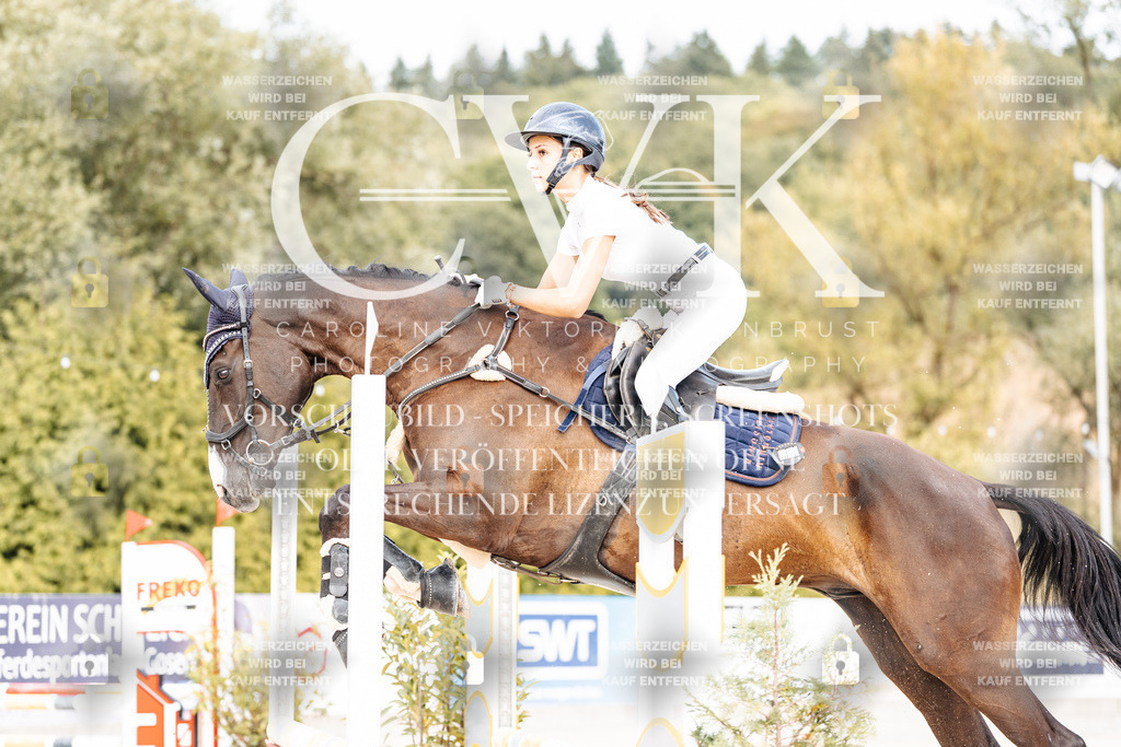 CK908901 | Turnierfotografie Pferdefotografie Trier Rheinland-Pfalz Pferdesport Reitsport Tierfotografie Sportfotografie Pferdevideo Pferdevideografie Equestrianvideography equestrianphotography  - Realisiert mit Pictrs.com