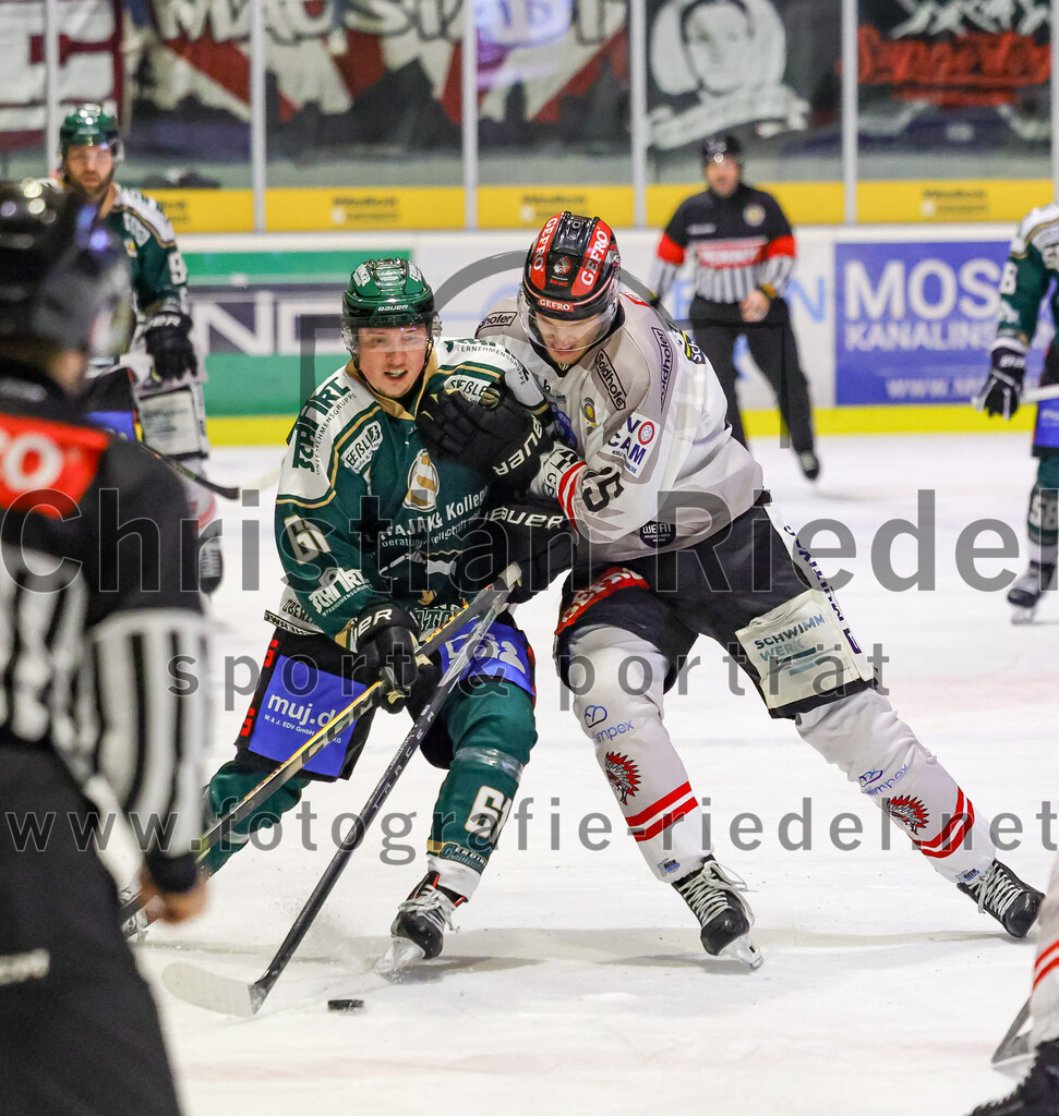 2025-12-14_145_TSV_Erding_gegen_ECDC_Memmingen_Indians | Erding, Deutschland, 14.12.2025:Eishockey, Oberliga Süd 2025 / 2026, 26. Spieltag, TSV Erding gegen ECDC Memmingen Indians, Endergebnis: 1:2Foto: Christian Riedel / fotografie-riedel.net