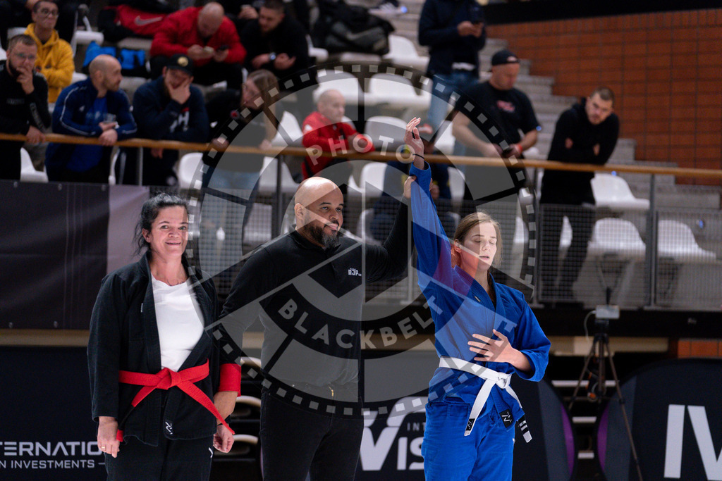 20241013PBB4928 | Athletes compete during the AJP Tour Europe Continental Jiu-Jitsu Amateurs & Masters Championship on October 13, 2024 in Almere near Amsterdam, Netherlands. © Chiara Dazi / photoblackbelt