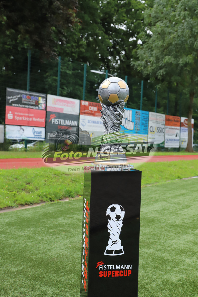 SC Bünde - BV 21 Stift-Quernheim | Auf dem Bild zu sehen: PokalSC Bünde, BV 21 Stift-Quernheim, Fistelmann Supercup, Hunnebrock, Deutschland  - Realisiert mit Pictrs.com