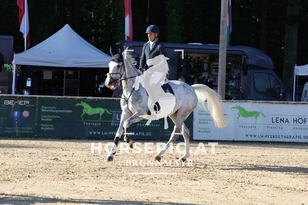 0P6A9504 | Willkommen bei Brunnmayr - Design & Fotografie – Ihrem Spezialisten für Reitturniere und Pferdeveranstaltungen in Oberösterreich, Salzburg und Bayern! Seit über 17 Jahren sind wir leidenschaftlich dabei.