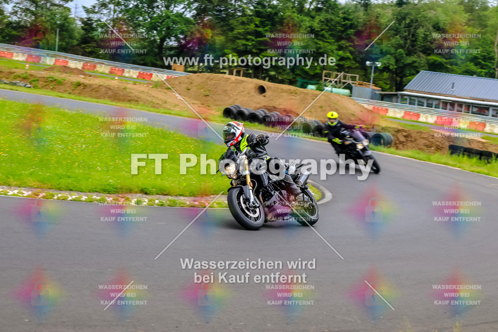 VBK-7432 | Hier findet Ihr Bilder von Touristenfahrten auf der Nürburgring Nordschleife oder von anderen Veranstaltungen die ich besucht habe. Viel Spass beim Durch Schauen 