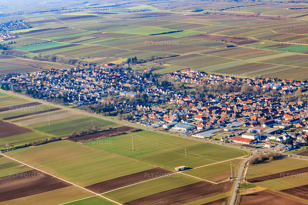 Luftbild: Ortsansicht von Südosten im Ortsteil Niederhochstadt in Hochstadt im Bundesland Rheinland-Pfalz in Deutschland. Foto: IMG_36981.jpg vom 16.01.2011 durch Werner Riehm/FLY-FOTO.de