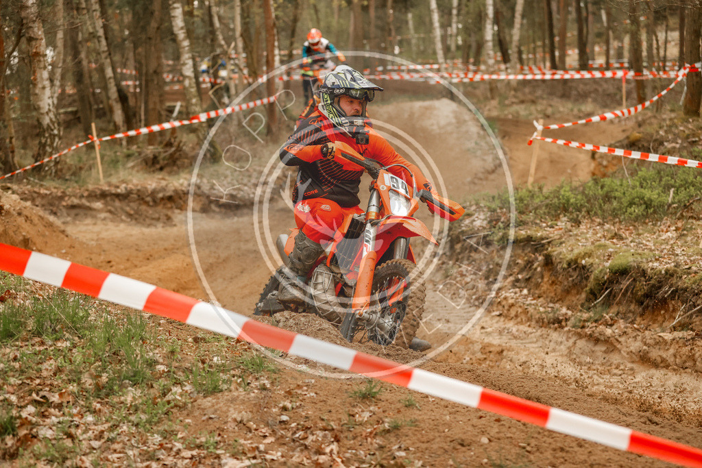 2TaktLauf1-84 | koppe-media - Realisiert mit Pictrs.com