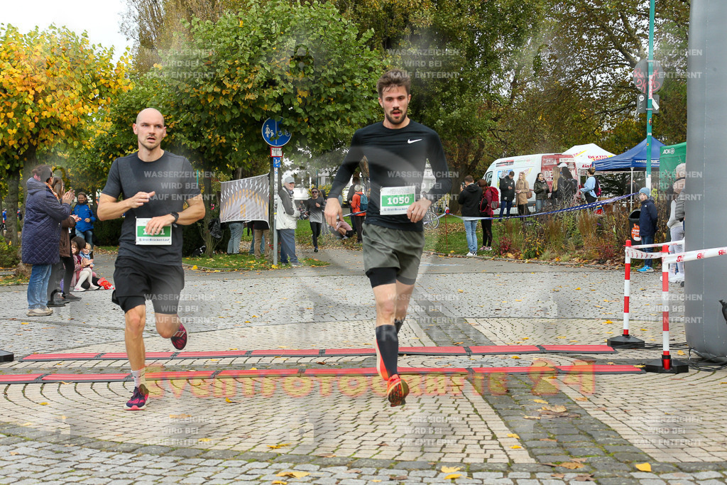 241020_1057_EX1_0428 | Sportfotografie im Rhein-Sieg Kreis, Köln, Bonn, NRW, Rheinland Pfalz, Hessen, etc. Unser Tätigkeitsfeld umfasst den Laufsport vom Volkslauf über den Marathon, Duathlon, Triathon bis zum Ultralauf wie Kölnpfad Ultra oder Schindertrail.