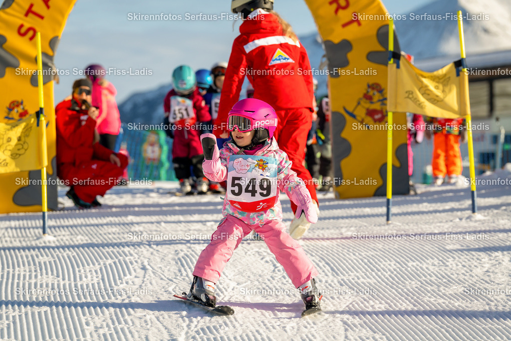 SRF_12.12.2025 0021 | SRF_12.12.2025 0021 - Realisiert mit Pictrs.com