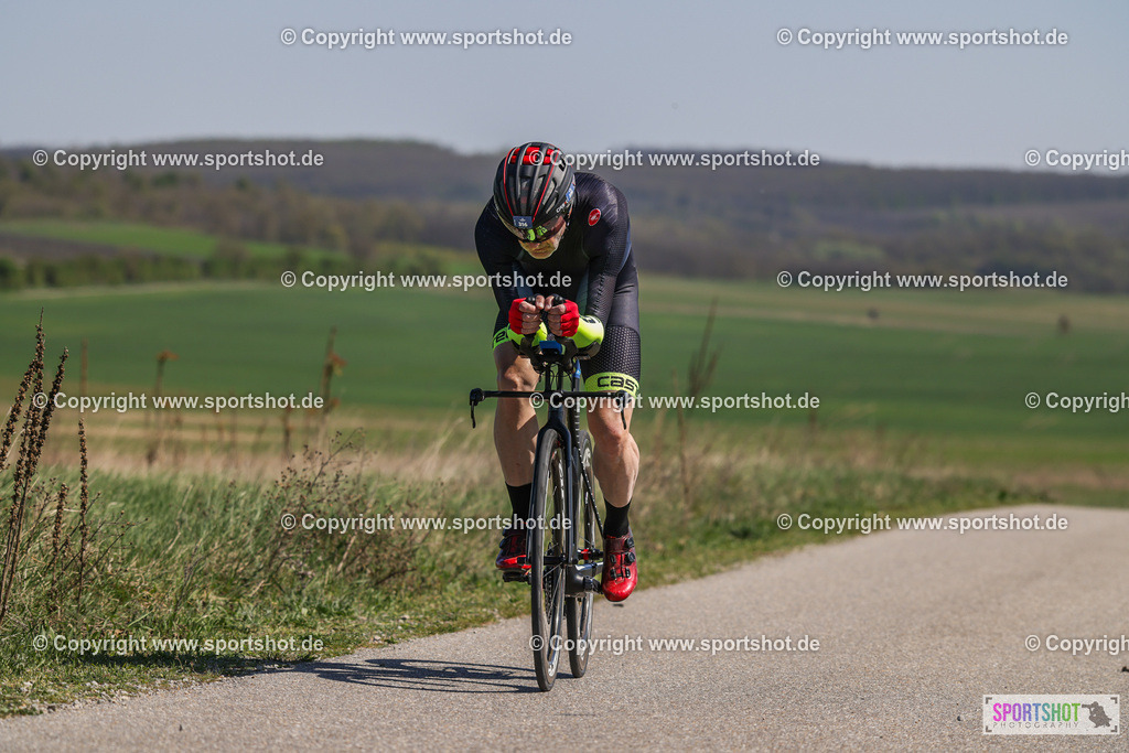 368A3009 | Neusiedlersee Radmarathon 2026@sportshot_your_pictrs #yourpictures#roadtowm2029 #nrm #neusiedlerseeradmarathon #neusiedlersee #neusiedlerseetourismus #burgenland #mörbisch #nrm26 #burgenlandtourismus #voglundco #poweredbyburgenlandtourismus #radsport #rad #marathon #ucigranfondo #visitburgenland #ucigranfondoworldseries