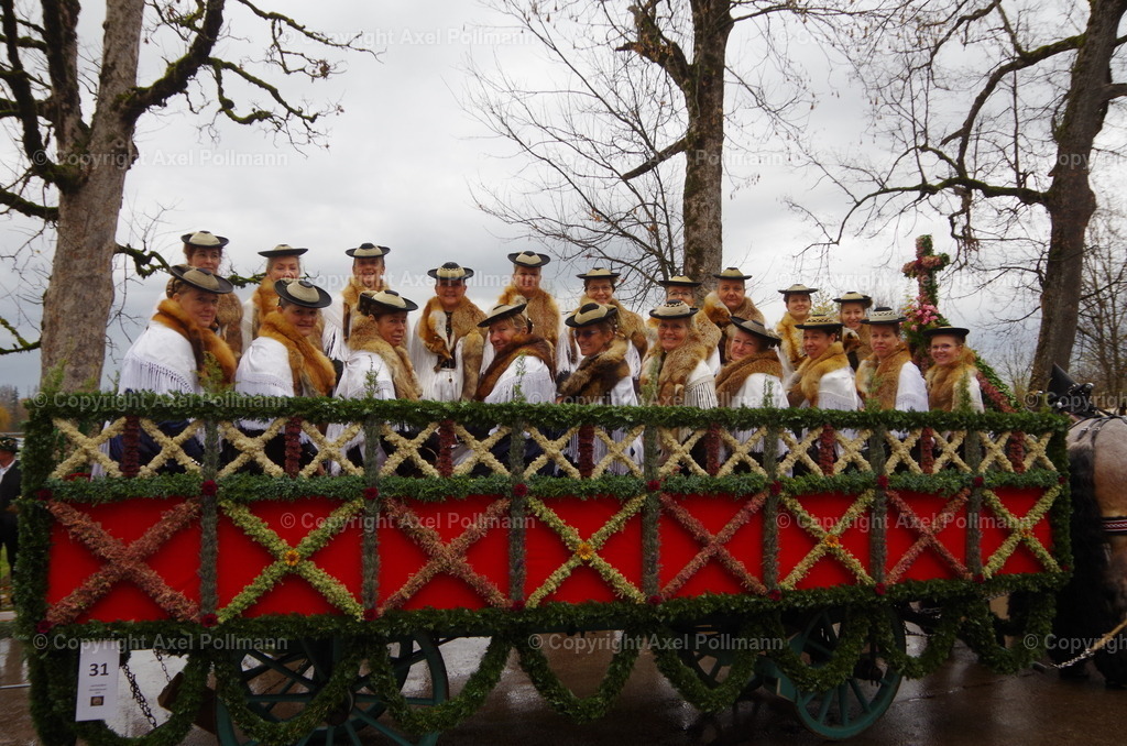 IMGP9424 | fotografiert von Axel PollmannLeonhardi Wallfahrt Benediktbeuern und Murnau, Fronleichnam, Fasching, Landschaft im Loisachtal und Benediktbeuern  - Realisiert mit Pictrs.com