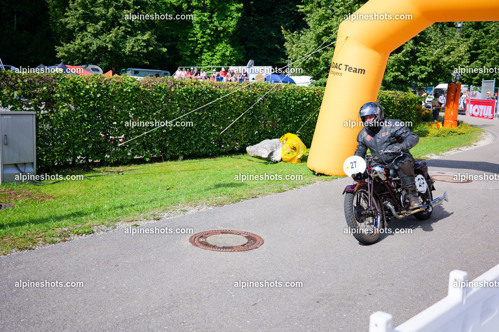 P1025949 | Erleben Sie atemberaubende, hochqualitative Fotos Ihrer Fahrt entlang der malerischen Alpenstraßen. Besuchen Sie alpineshots.com, um professionelle Aufnahmen Ihrer unvergesslichen Reise zu finden und zu kaufen - Realisiert mit Pictrs.com