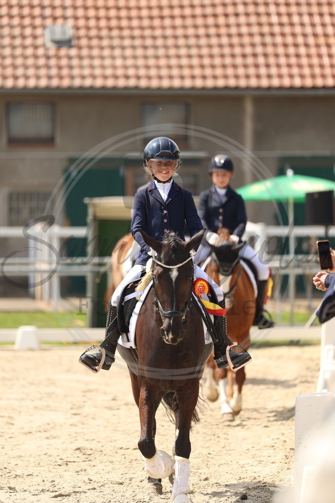 994A7401 | sabrinanicolaifotografie - Realisiert mit Pictrs.com