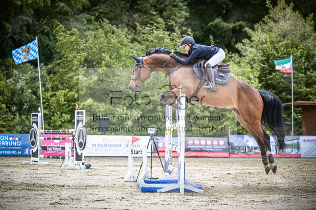 DOS_5611 | Entdecke hochwertige Reitturnierfotos von Foto Oger. Professionell, emotional und authentisch – jetzt Lieblingsmomente im Shop bestellen. - Realized with Pictrs.com