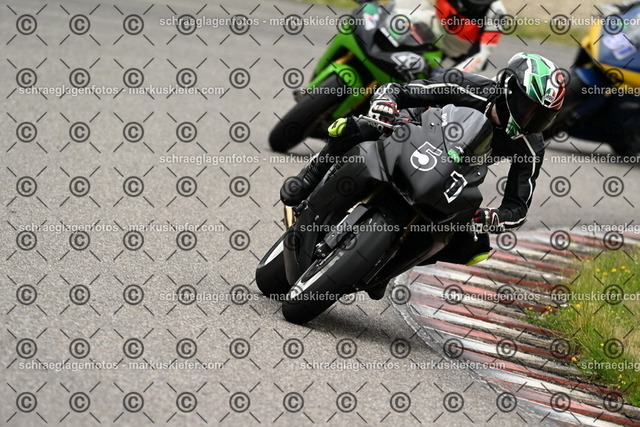 25bt02-1167 | markuskiefer.com - Realisiert mit Pictrs.com