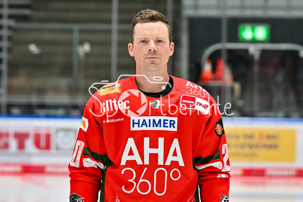 Augsburger Panther 2025/26 | im Bild Cody KUNYK (Augsburger Panther #20) / Einzelfoto / Freisteller / Media Day Augsburger Panther: Curt-Frenzel Stadion am 06.08.2025