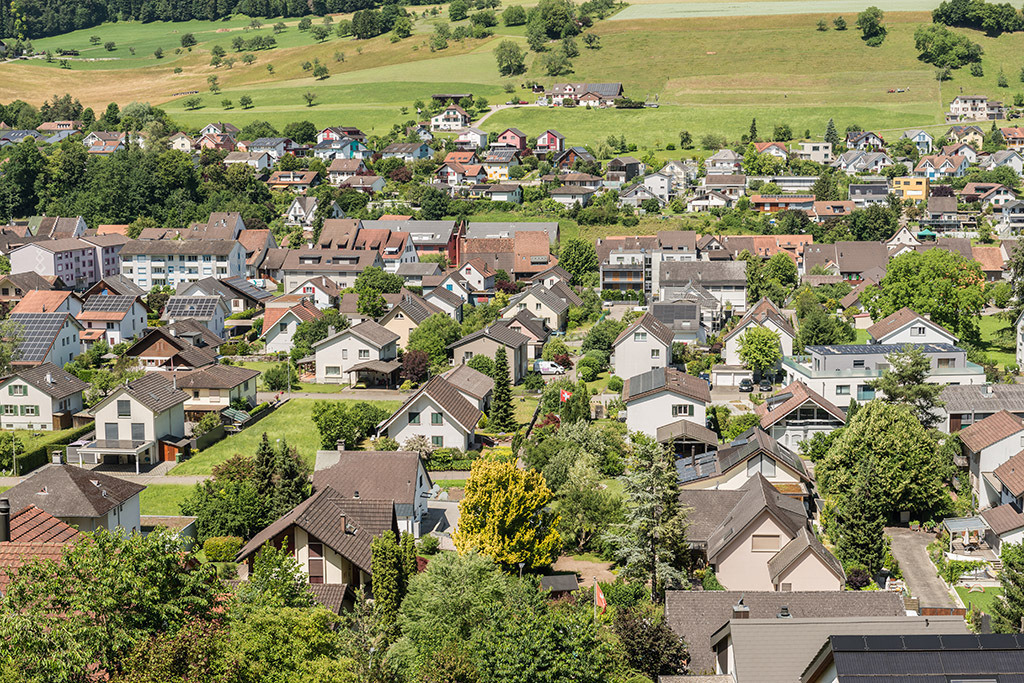 Wohnquartier | in Bubendorf, Baselland, Schweiz. - Realisiert mit Pictrs.com