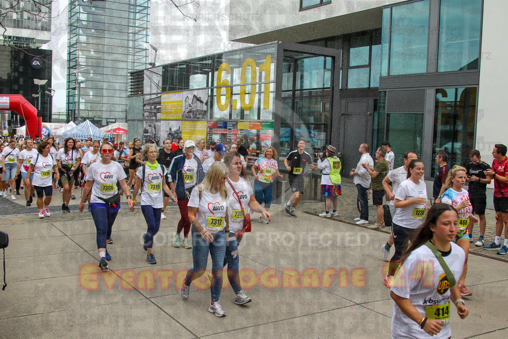 250920_1301_EV4_5057 | Sportfotografie im Rhein-Sieg Kreis, Köln, Bonn, NRW, Rheinland Pfalz, Hessen, etc. Unser Tätigkeitsfeld umfasst den Laufsport vom Volkslauf über den Marathon, Duathlon, Triathon bis zum Ultralauf wie Kölnpfad Ultra oder Schindertrail.