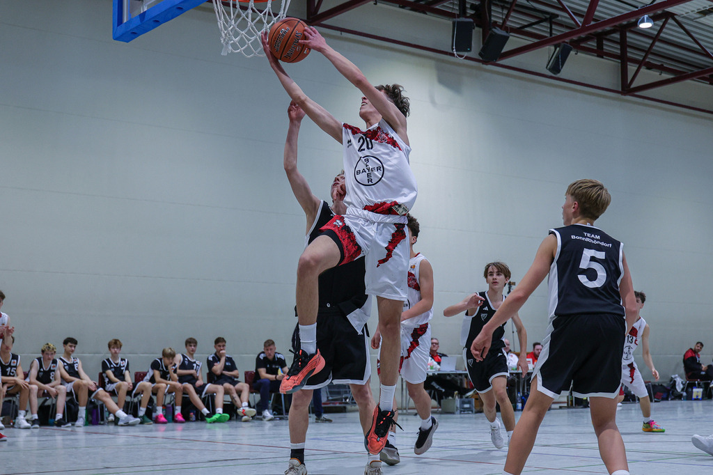 JBBL BAYER GIANTS vs Team BonnKöln RAG-123 | Fotos von Basketballspielen aus dem Raum NRW fotografiert von Gero Mueller-Laschet und Daniel Schaefer - Realisiert mit Pictrs.com