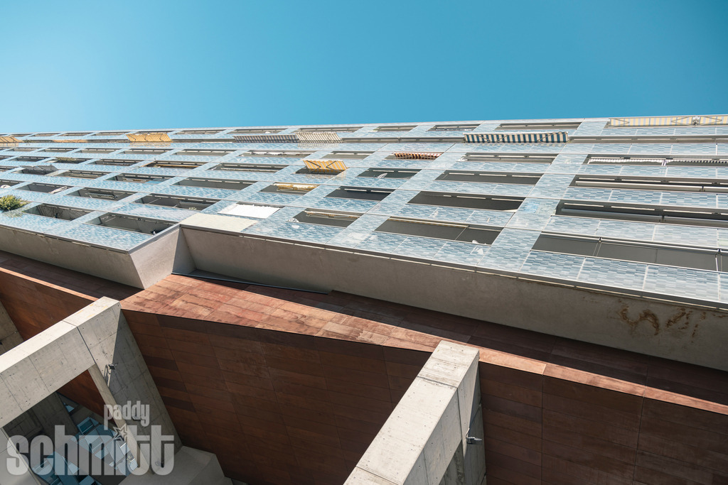 PS-Donau-City-2026-03 | Entdecke die größte Bildgalerie der Region mit Fotografien aus dem Allgäu, der Bodenseeregion, Oberschwaben, dem Donautal und der Schwäbischen Alb. Landschaften, Luftaufnahmen und Reisefotografie als Wandbild und Fotokunst. - Realisiert mit Pictrs.com