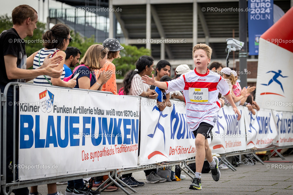 Stadionlauf Köln, 26.05.2024 | Impressionen von Stadionlauf Köln am 26.05.2024 rund um das RheinEnergie-Stadion in Koeln-Müngersdorf.
