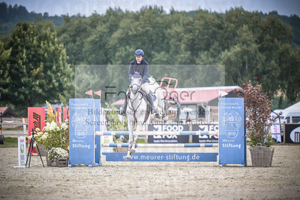 DOS_0494 | Entdecke hochwertige Reitturnierfotos von Foto Oger. Professionell, emotional und authentisch – jetzt Lieblingsmomente im Shop bestellen.Deutschlandweite Turnierfotografie. - Realisiert mit Pictrs.com