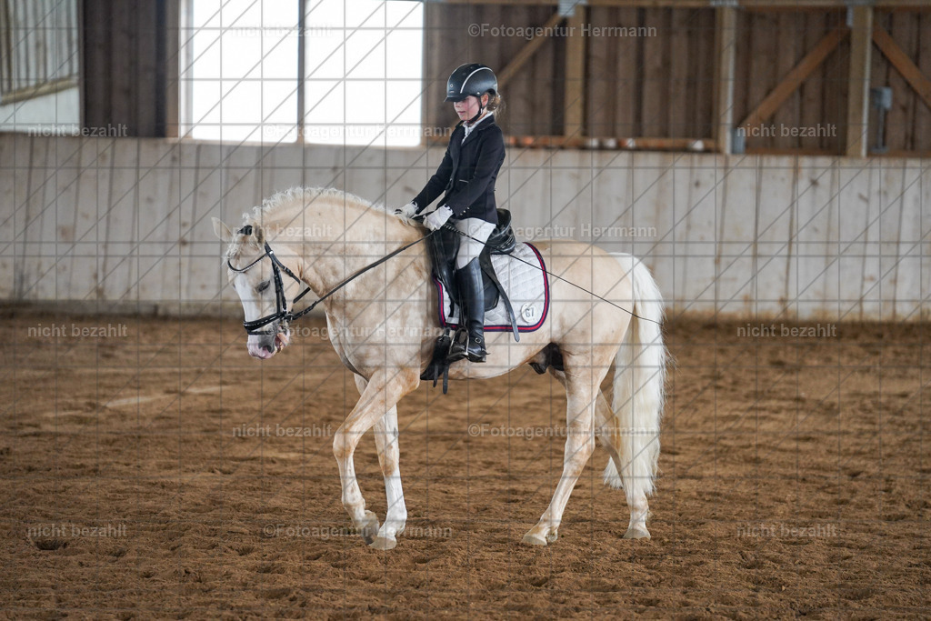 20230520-FAH04933 | Frühjahrsturnier, Landsberg am Lech, 2023, Reitclub Landsberg, Turnierbilder, Fotos Turnier Landsberg, Fotoagentur Herrmann, Turnierfotografen Bayern, Reitsport Fotograf, Pferde Fotograf
