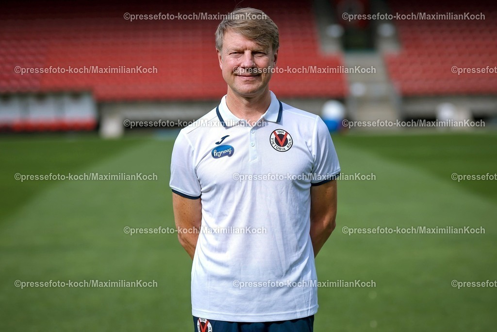 FCVK17072501103 | Dr. med. Eduard Gorr (Mannschaftsarzt); FC Viktoria Köln 1904; 3.Liga, Porträttermin, 2025/2026, 17.07.2025