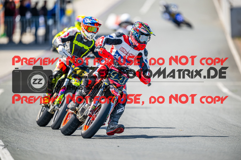 MaZZes_FotoMatrix_230506_4075 | S2