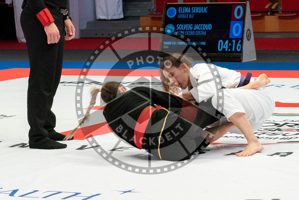 20231106PBB2323 | Fighters compete during the AJP World Master Championship in the Mubadala Arena in Abu Dhabi, Arab United Emirates, on November 6, 2023.