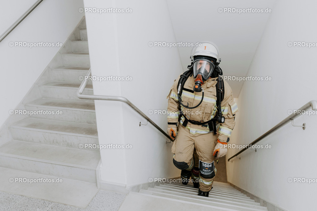 240825_Treppenlauf-749 | Professionelle Fotos Ihrer Laufsportveranstaltung.