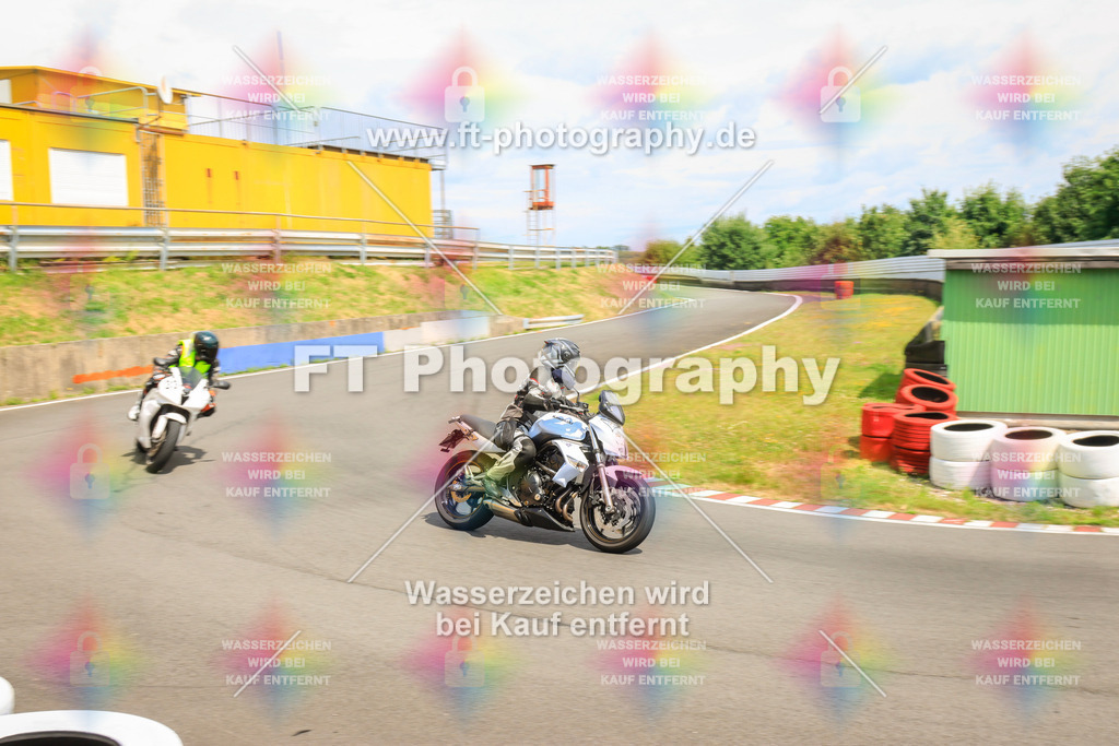 _DSK2854 | Hier findet Ihr Bilder von Touristenfahrten auf der Nürburgring Nordschleife oder von anderen Veranstaltungen die ich besucht habe. Viel Spass beim Durch Schauen 