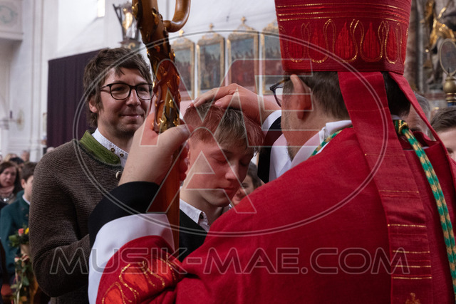 MAE-pic_1 134-2 | Der online Fotoshop des Inzeller Fotografen MAE - Marc Anton Eicher. Hier können Sie ihre Fotos und Stockfotos online bestellen als Download oder als Ausdruck, der ihnen bequem nach Hause geschickt wird.
Ihr Marc Anton Eicher - der Inzeller Fotograf - Realisiert mit Pictrs.com