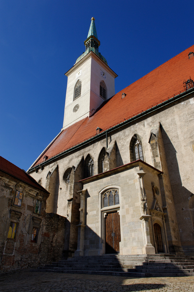 Martinsdom | Bratislava, Slowakei - March 03, 2012: Martinsdom. - Realisiert mit Pictrs.com