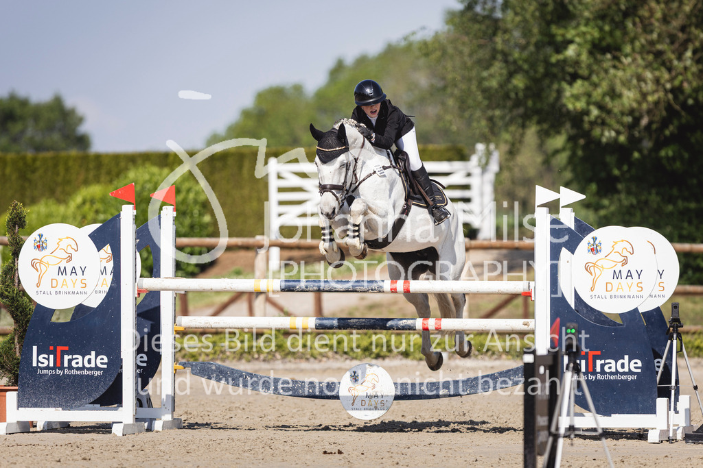 260509_PfSpTa_11_M1-Spr-116 | Deine schönsten Turniermomente als professionelle Fotos! Entdecke hochwertige Pferdesport-Fotografie im Online-Shop. Jetzt Fotos finden & bestellen!