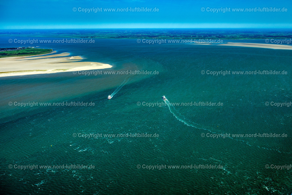 Sylt_List_Römö_FRS_Fähren_ELS_7255130625 | LIST 13.06.2025 Begegnung beider- Schiffe der FRS Syltfähre zwischen in List und Römö auf Sylt im Bundesland Schleswig-Holstein, Deutschland. // Encounter of both ships of the FRS Sylt ferry between in List and Romo on Sylt in the state Schleswig-Holstein, Germany. Foto: Martin Elsen