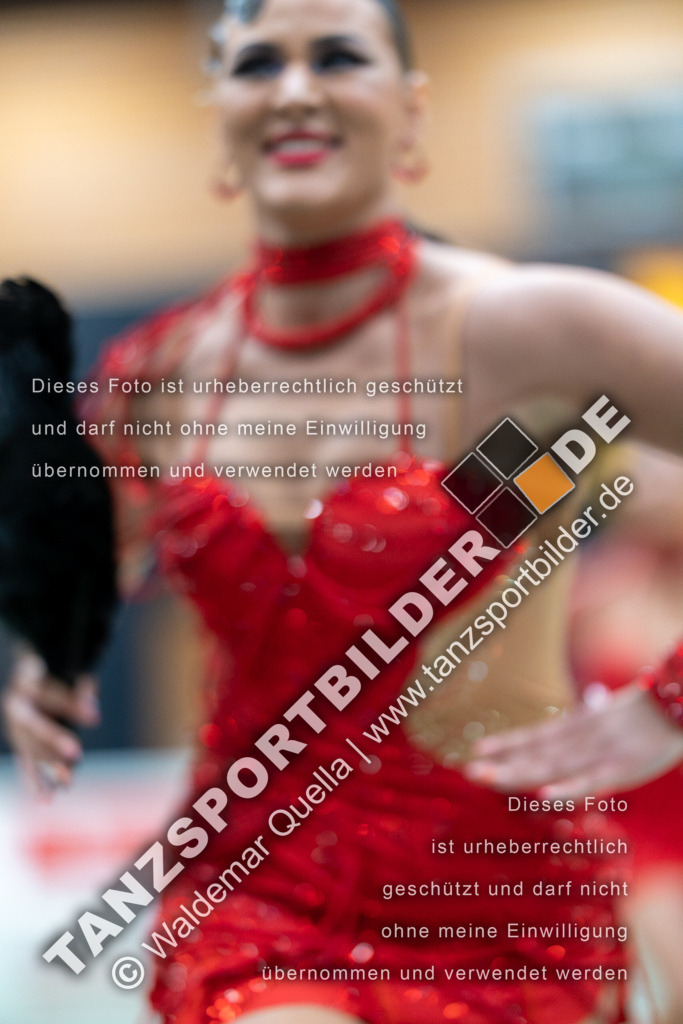 20230325-11892 | Hier finden Sie Tanz Bilder vom Latein und Standard Formationen tanzen. Sportbilder vom Tanzsport. Schöne Fotos und von Weltmeisterschaft, Europameisterschaft, Bundesliga, Regionalliga, Oberliga und Landesliga sowie von GOC Stuttgart, DanceComp, WM Bremen