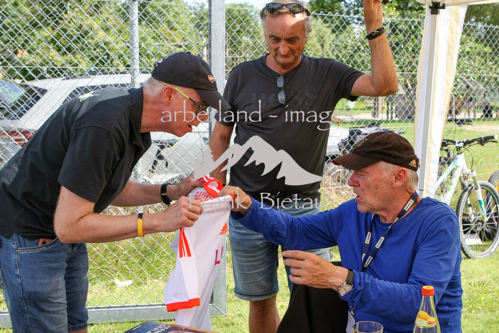 993T0800 | Hermann Gerland