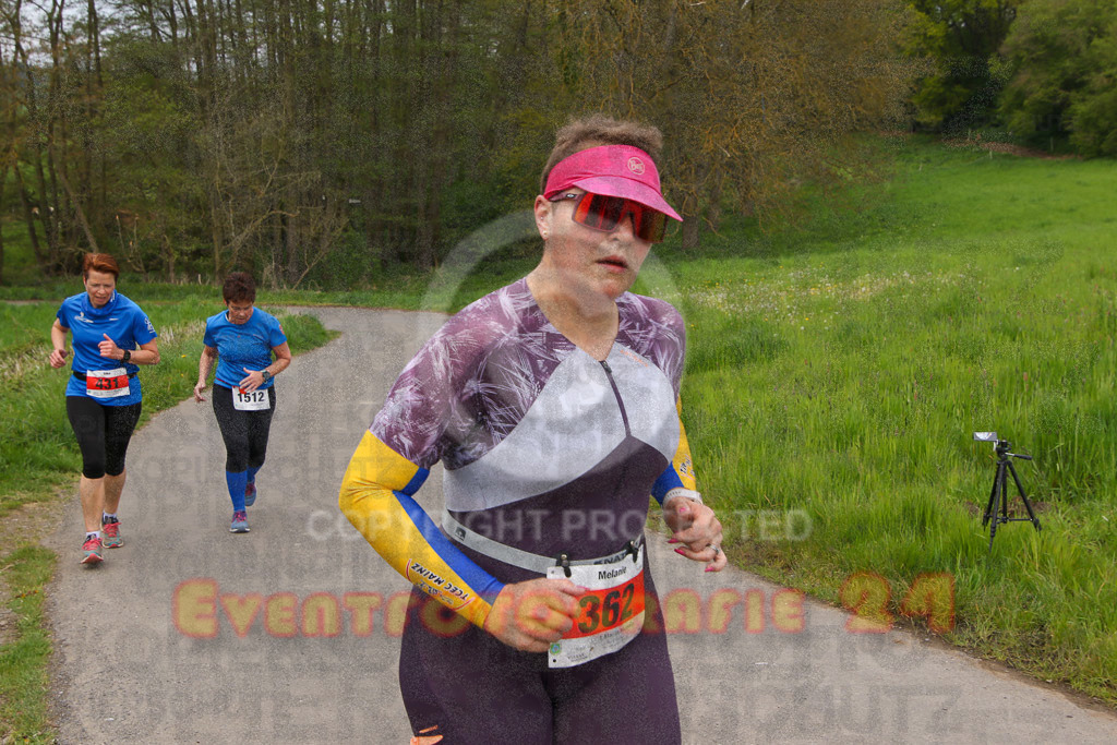220501_1016_EV8_0331 | Sportfotografie im Rhein-Sieg Kreis, Köln, Bonn, NRW, Rheinland Pfalz, Hessen, etc. Unser Tätigkeitsfeld umfasst den Laufsport vom Volkslauf über den Marathon, Duathlon, Triathon bis zum Ultralauf wie Kölnpfad Ultra oder Schindertrail.