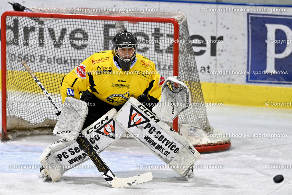 ESC SPARKASSE STEINDORF vs. MET PHOTOVOLTAIK HORNETS SPITTAL | #1 Zauchner Rene EC Hornets Spittal, ESC SPARKASSE STEINDORF vs. MET PHOTOVOLTAIK HORNETS SPITTAL, ESC SPARKASSE STEINDORF vs. MET PHOTOVOLTAIK HORNETS SPITTAL am 22.11.2025 in Steindorf (Ossiachersee Halle), Austria, (Photo by Bernd Stefan)