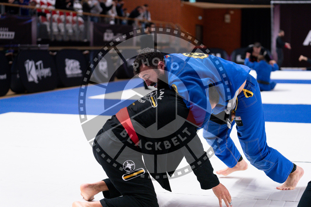 20241013PBB3906 | Athletes compete during the AJP Tour Europe Continental Jiu-Jitsu Amateurs & Masters Championship on October 13, 2024 in Almere near Amsterdam, Netherlands. © Chiara Dazi / photoblackbelt