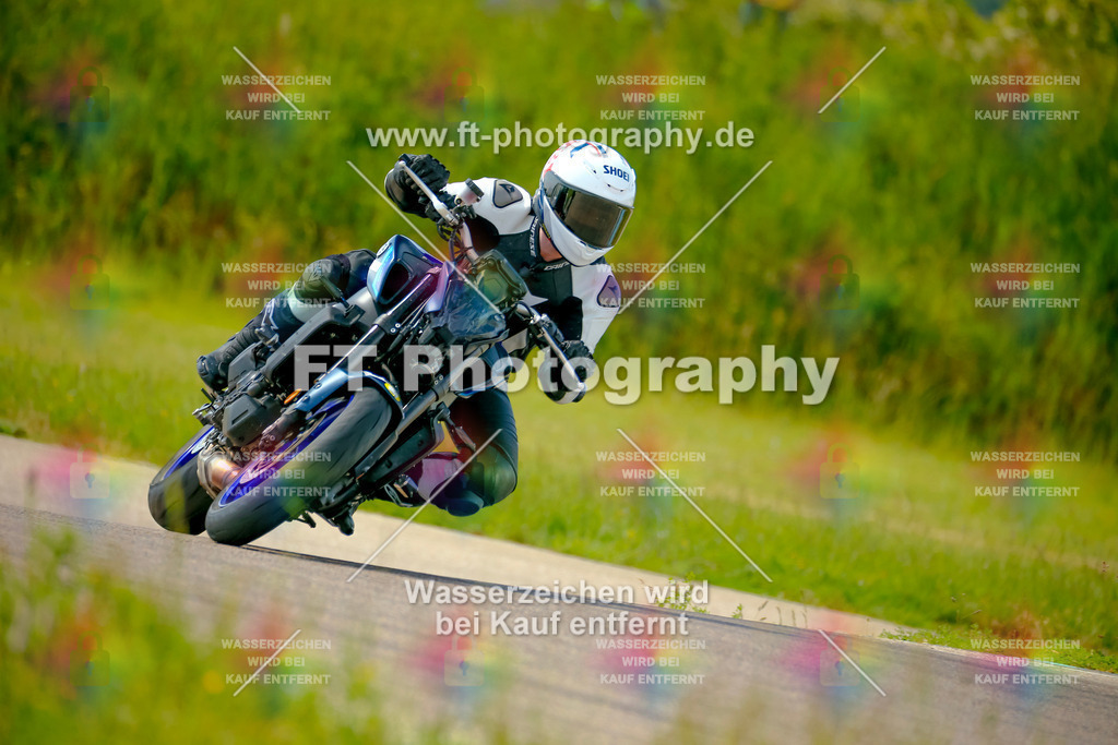 _MOT0990 | Hier findet Ihr Bilder von Touristenfahrten auf der Nürburgring Nordschleife oder von anderen Veranstaltungen die ich besucht habe. Viel Spass beim Durch Schauen 