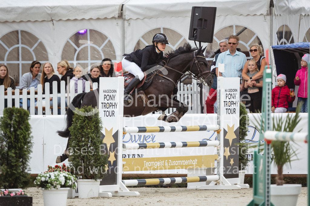 240713_BHO_PonyTrophy-343 | Deine schönsten Turniermomente als professionelle Fotos! Entdecke hochwertige Pferdesport-Fotografie im Online-Shop. Jetzt Fotos finden & bestellen!