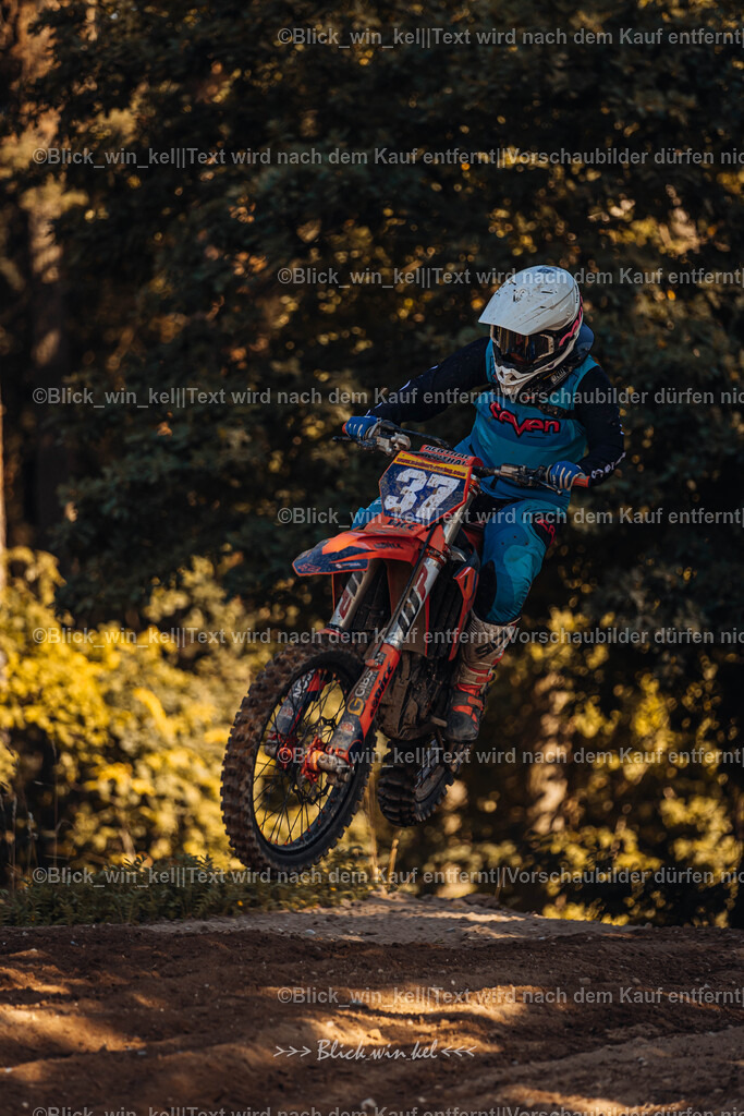 E68A1203 | blick_win_kel