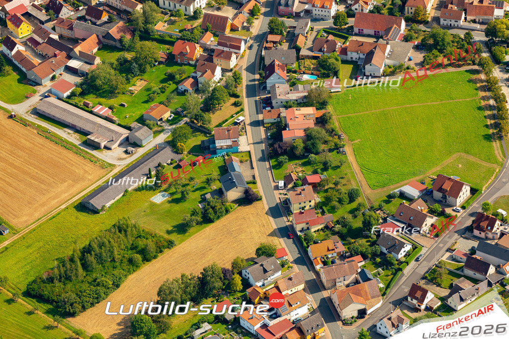 Das Luftbild zeigt : Eltingshausen Oerlenbach - Die Luftaufnahme wurde 2024 vom UL-Flugzeug aus erstellt ( keine Drohne ) - Hochauflösende Luftaufnahme - Für grossformatige Ausdrucke geeignet. Die Geschenkidee !Mit Lizenz und Bildrechte bestellbar