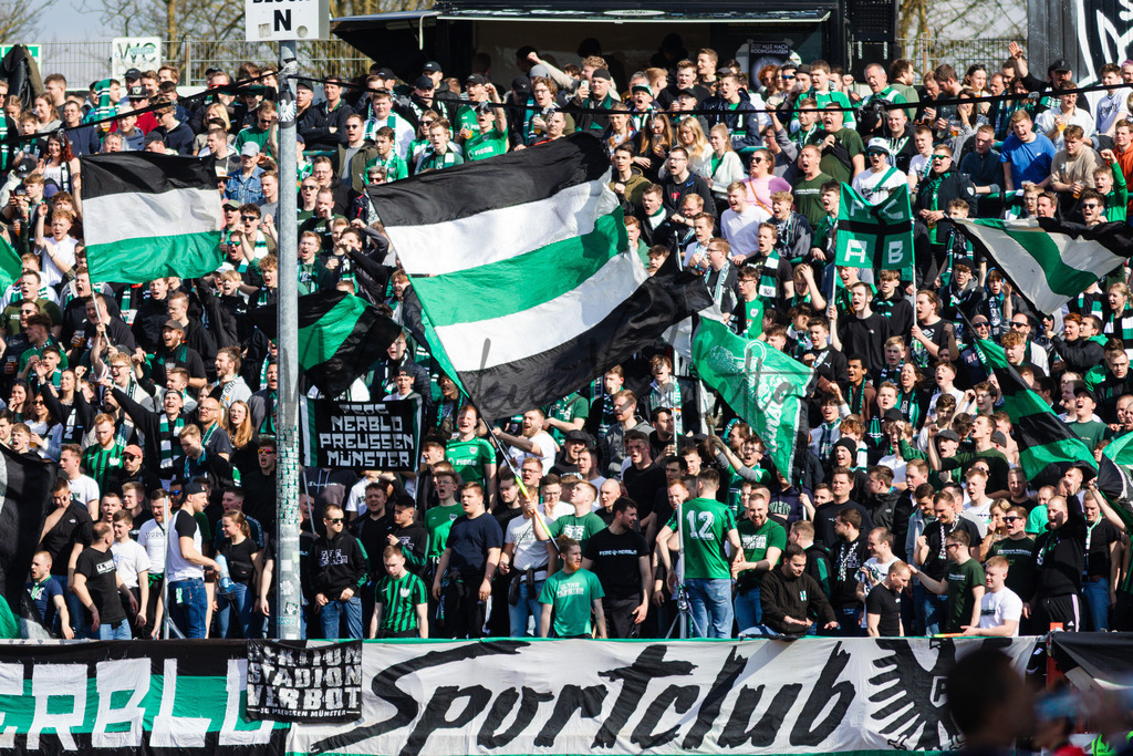 2023-03-18-scp-s04-0021 | Das ist die Fotodatenbank für authentische Sportfotografie aus Münster: Markus Paletta fotografiert Teams, Sportler:innen, Kinder, Events & Unternehmen. - Realisiert mit Pictrs.com