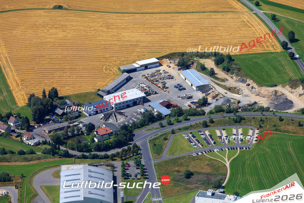 Die Luftaufnahme der Stadt Selb wurde vom UL-Flugzeug heraus erstellt ( keine Drohne )- hohe Auflösung für beste Qualität