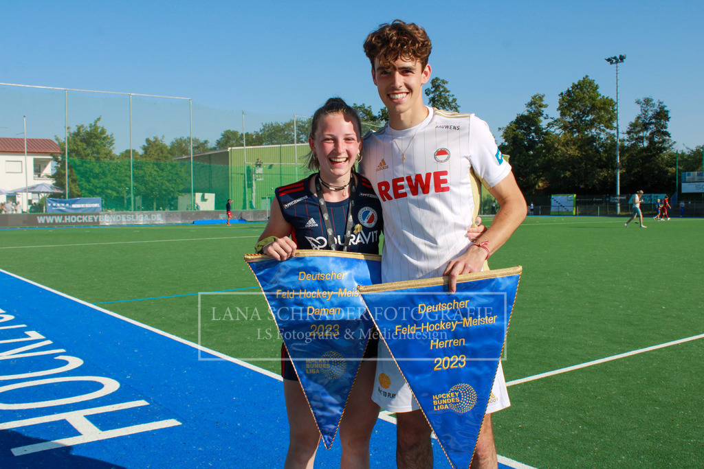 DM23 Finale Herren Mannheimer HC - Rot-Weiß Köln 04.06.23 | lanaschraderfotografie - Realisiert mit Pictrs.com