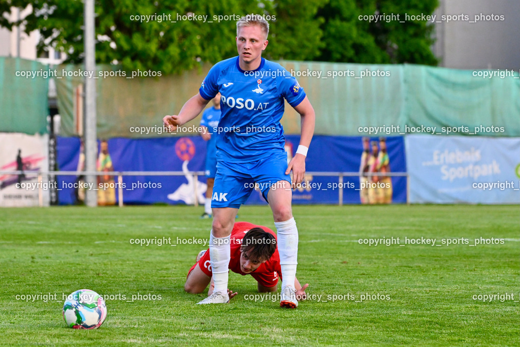 SAK vs. SC ST. Veit | #6 Toni Dullnig SAK, #6 Julian Hufnagl SC St.Veit, SAK vs. SC ST. Veit, SAK vs. SC ST. Veit am 30.04.2025 in Klagenfurt (Sportpark Welzenegg), Austria, (Photo by Bernd Stefan)