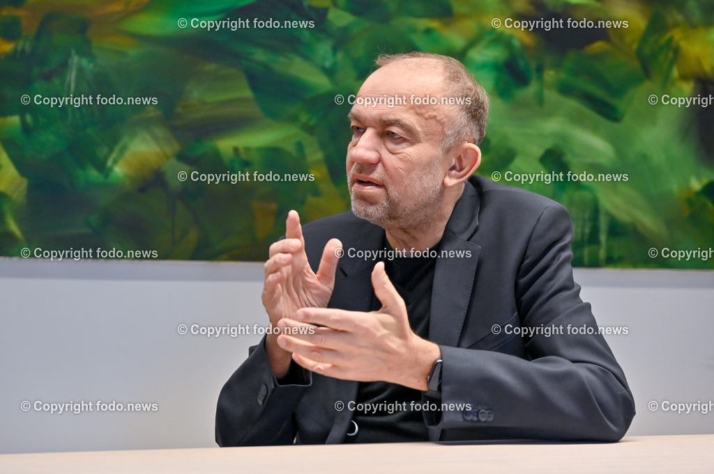 Meinhard Lukas (Rektor Johannes Kepler Universitaet Linz_ JKU)_ 03.01.2023-4 | 03.01.2023, Johannes Kepler Universitaet Linz, AUT, Meinhard Lukas, im Bild Meinhard Lukas (Rektor Johannes Kepler Universitaet Linz, JKU)