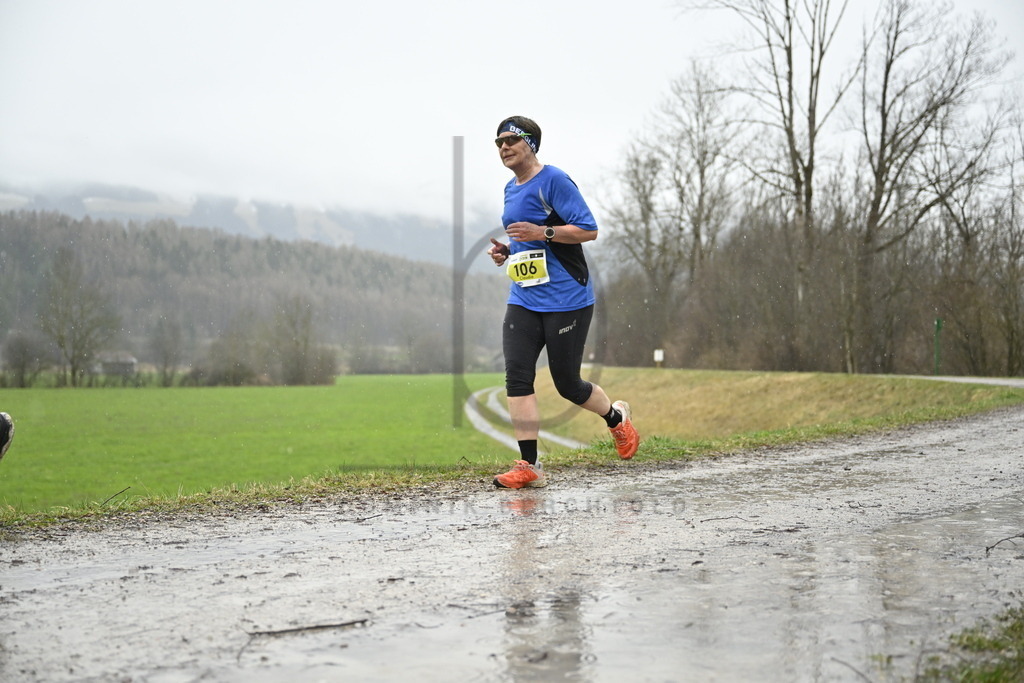 _DB27888 | Onlineshop von Fotograf Dominik Berchtold. Freiberuflicher Fotograf aus dem schönen Allgäu. Spezialisiert auf Sportfotos, Landschaftsbilder, Portraits, Reportagen und Werbefotos aus dem Allgäu. 