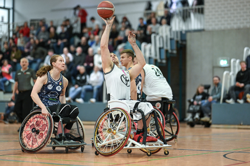 gml_073 | Fotos von Basketballspielen aus dem Raum NRW fotografiert von Gero Mueller-Laschet und Daniel Schaefer - Realisiert mit Pictrs.com